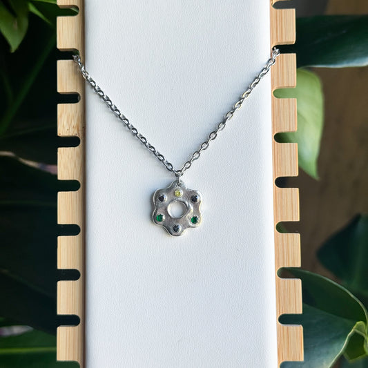 eternal bloom necklace