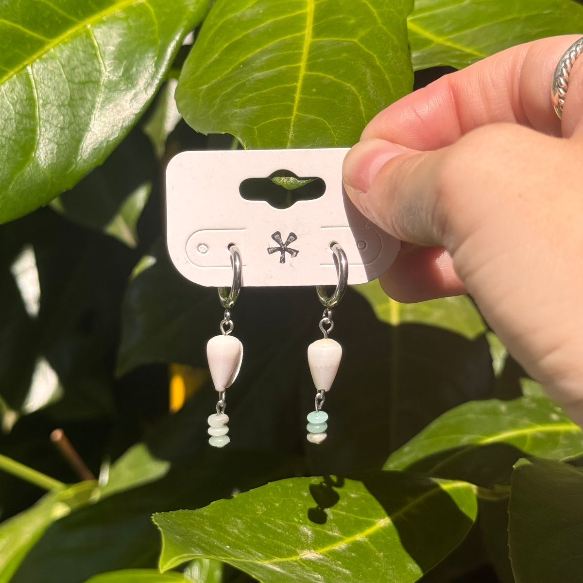 aqua conus shell hoops