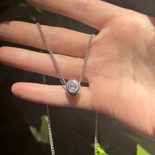 bubble gem necklace 🫧